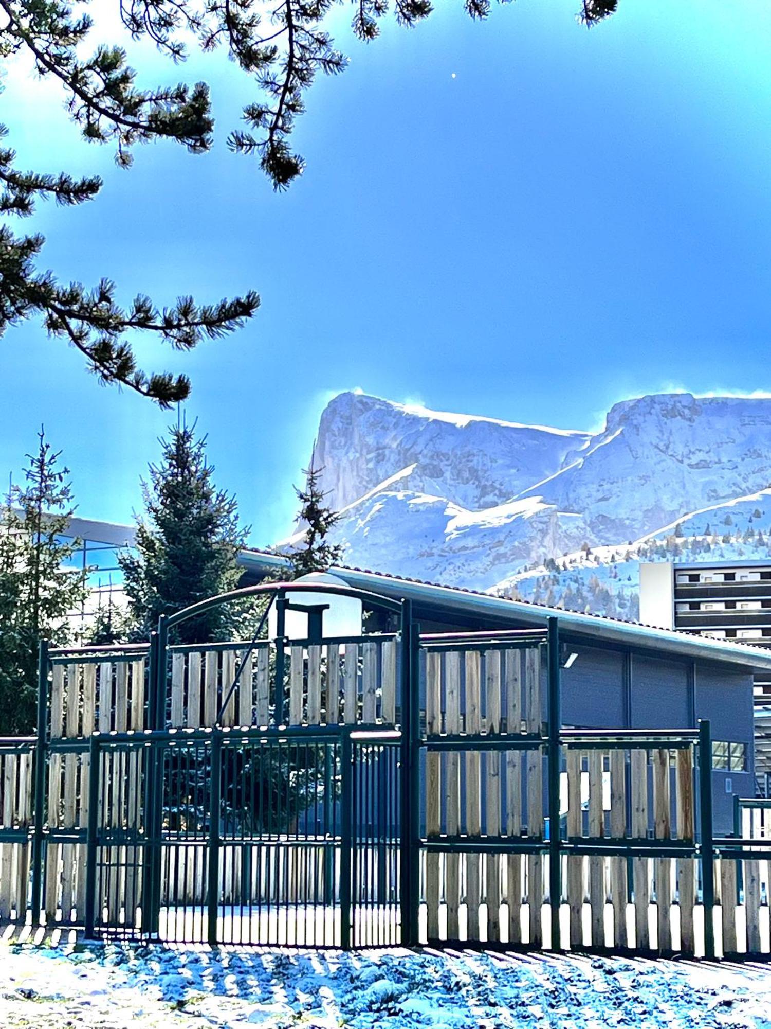 Appartement Chalets Du Super D Saint-Étienne-en-Dévoluy Buitenkant foto